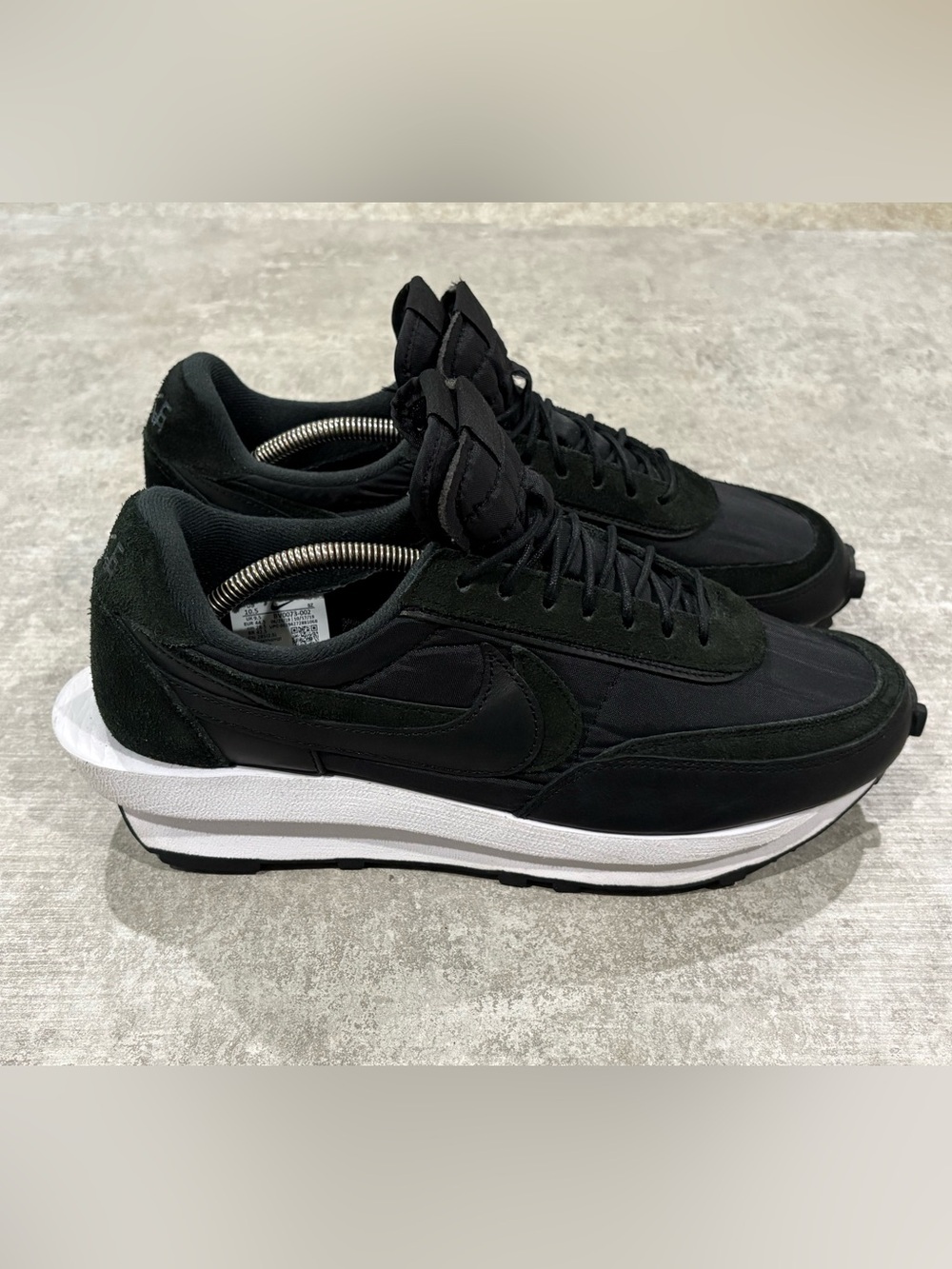 Nike LD Waffle Sacai Shoes - Picture 2 of 12